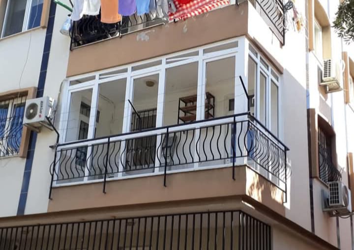 Şen Cam 